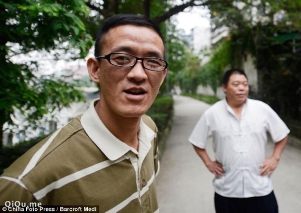 四川成都有一张世界上最丑陋脸