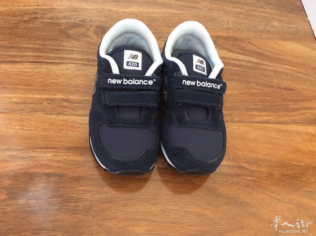 清仓出售法国高端运动鞋选什么牌子好 同款好