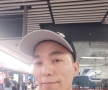 一路奔波。