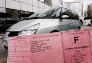 368676_permis-de-conduire-500x3421-300x205.jpg