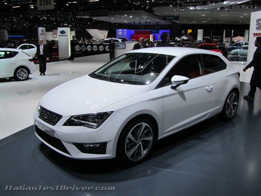 Seat-Leon-SC-Salone-di-Ginevra-2013-9.jpg