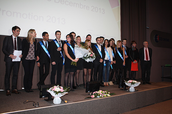 Remise-diplomes-EGC_01.jpg