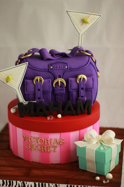 蒙娜莫尔海外婚纱摄影