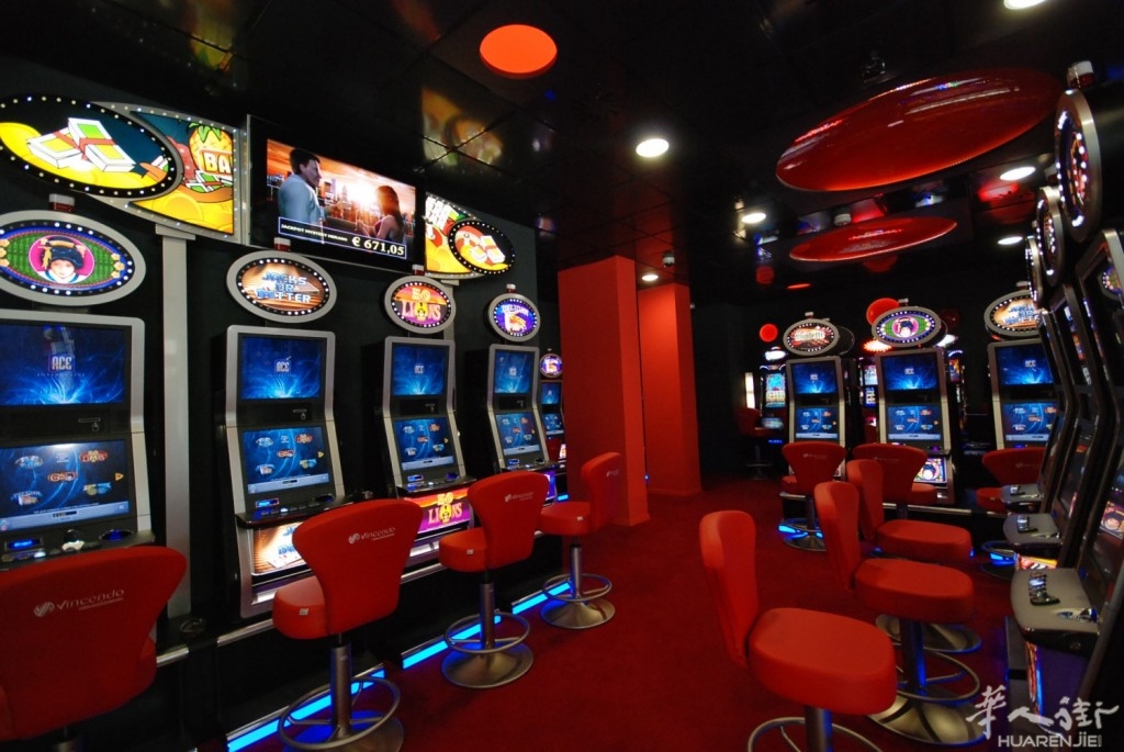 slot-1024x685.jpg