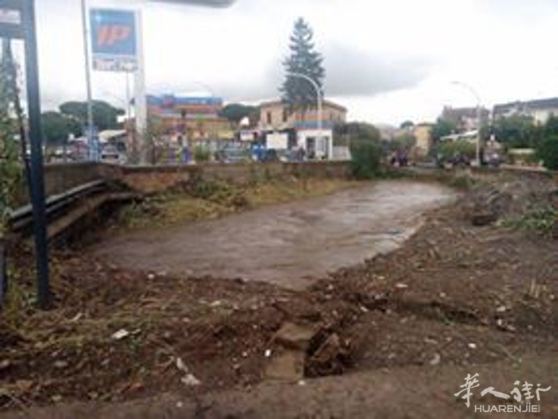 Allagamento fosso via Carcaricola 3.jpg