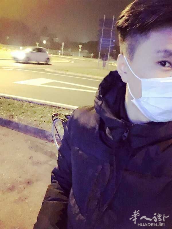 我也凑个热闹。哈哈 交朋友的加我微信吧 24035