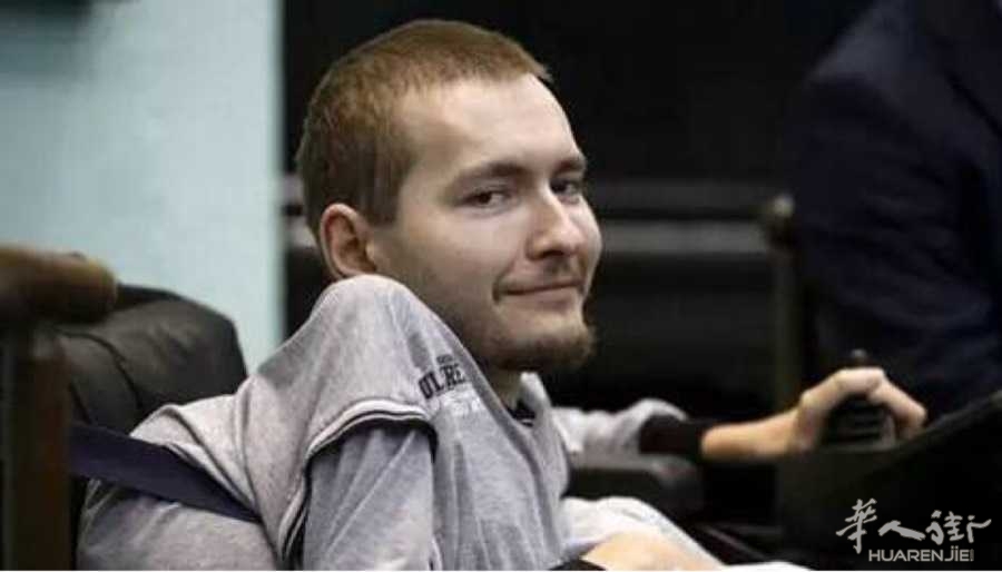 全球首例"换头术"志愿者决定不换了?