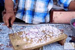 c1016504tw1ej2v9uul1vg208c05kkjl.gif