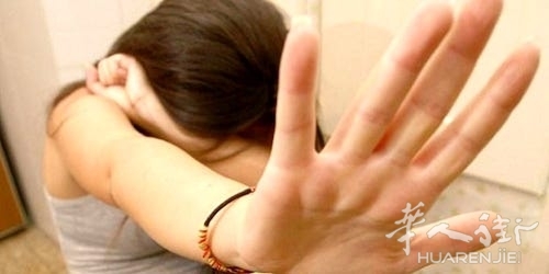 卡塞塔一男子在服装卖场试衣间偷拍未成年被逮捕起诉