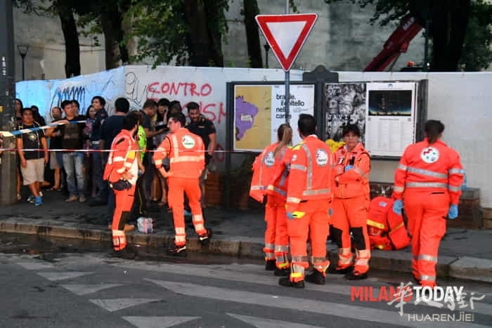 Incendio in via Padova vigili fuoco e ambulanza - Bennati (1).jpeg