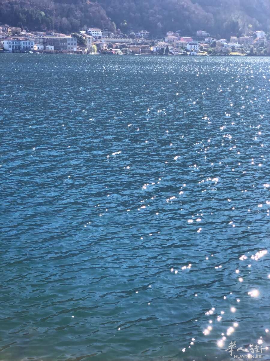 今天按指纹,过一个月至四十五又请假拿居留,小