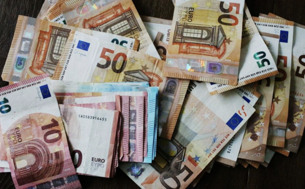 截屏2025-06-13 20.05.55.png