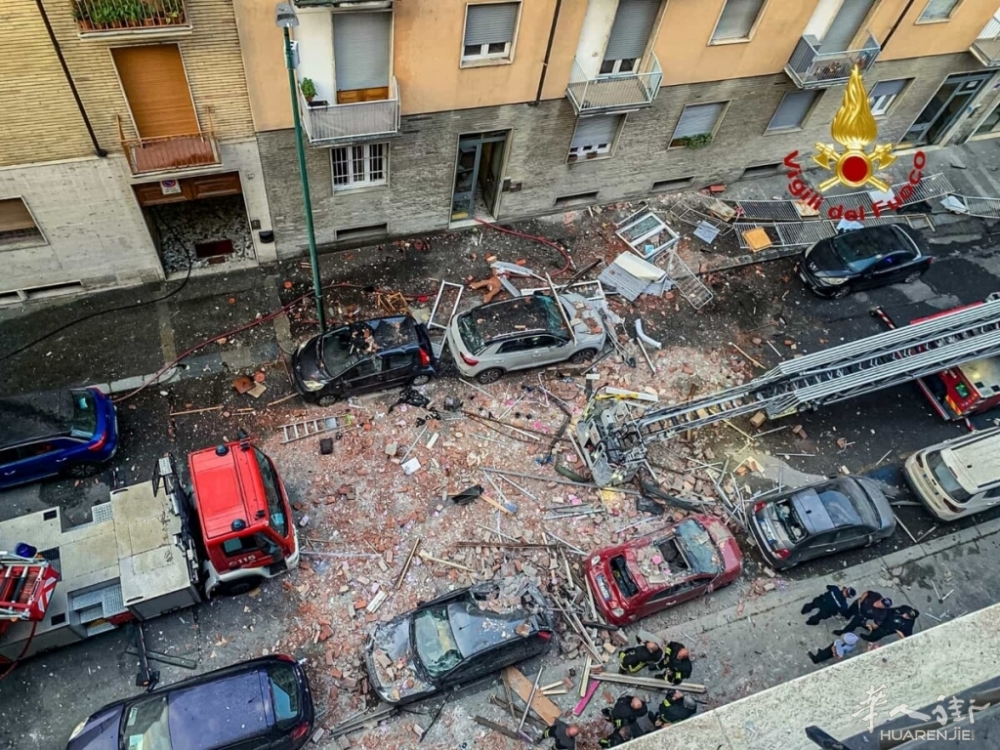 incendio-mansarda-via-nizza-250630-10.jpg