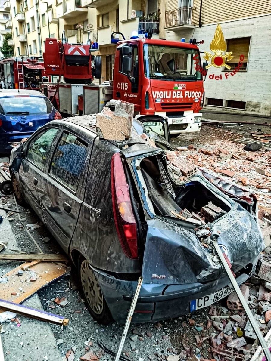 incendio-mansarda-via-nizza-250630-11.jpg
