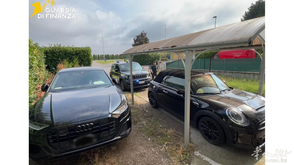 Auto sequestrate guardia di Finanza-2.jpg