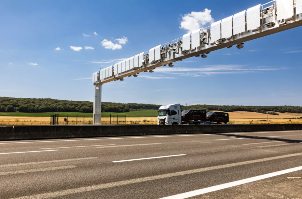 截屏2025-09-09 19.59.25.png