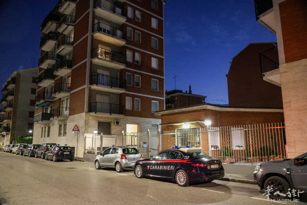 Carabinieri notte (foto Gabriele Puglisi_LaPresse) - 4.jpg
