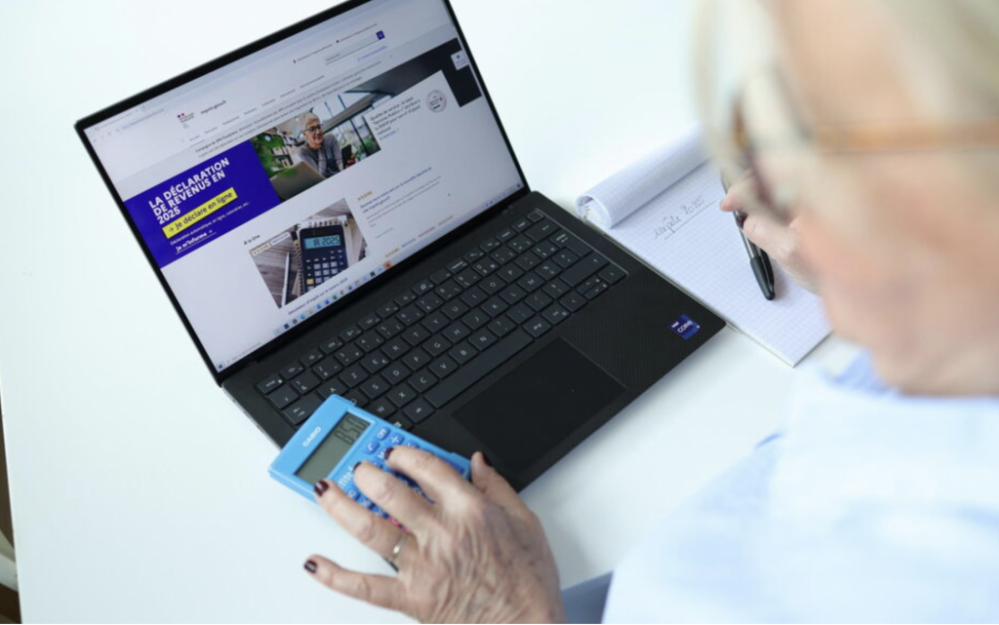 截屏2025-10-15 07.14.52.png