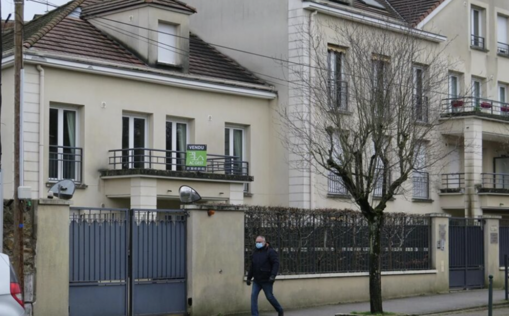 截屏2025-10-23 06.18.41.png