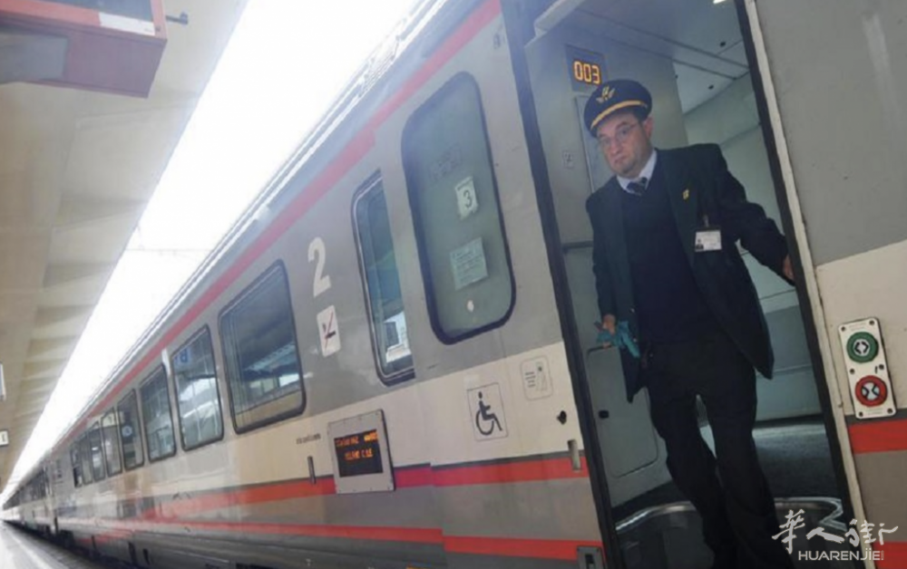 截屏2025-10-24 16.59.44.png