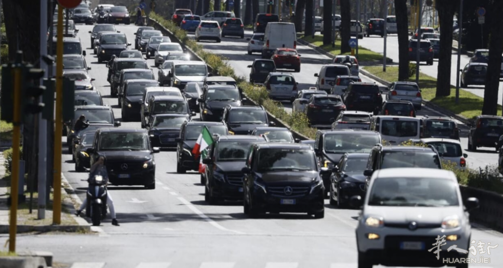 截屏2025-10-25 19.43.24.png