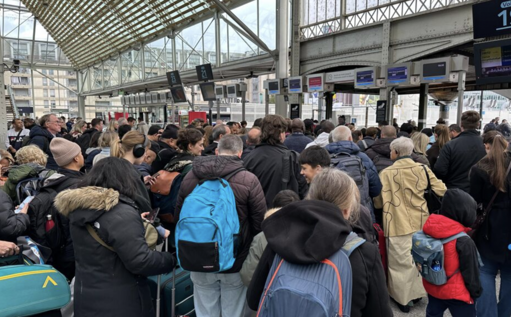 截屏2025-10-27 12.12.56.png