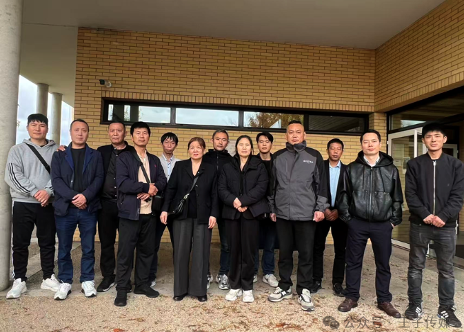 Capture d’écran 2025-10-29 à 11.49.15.png Capture d’écran 2025-10-29 à 11.49.15.png