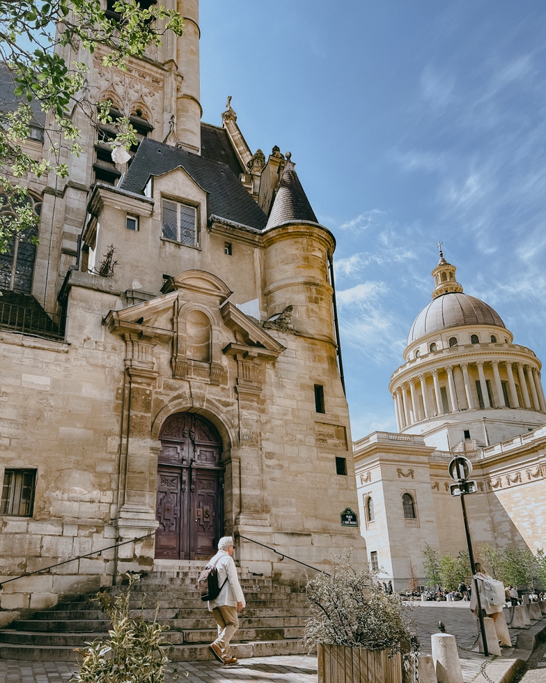 Latin quarter-2009-2.jpg