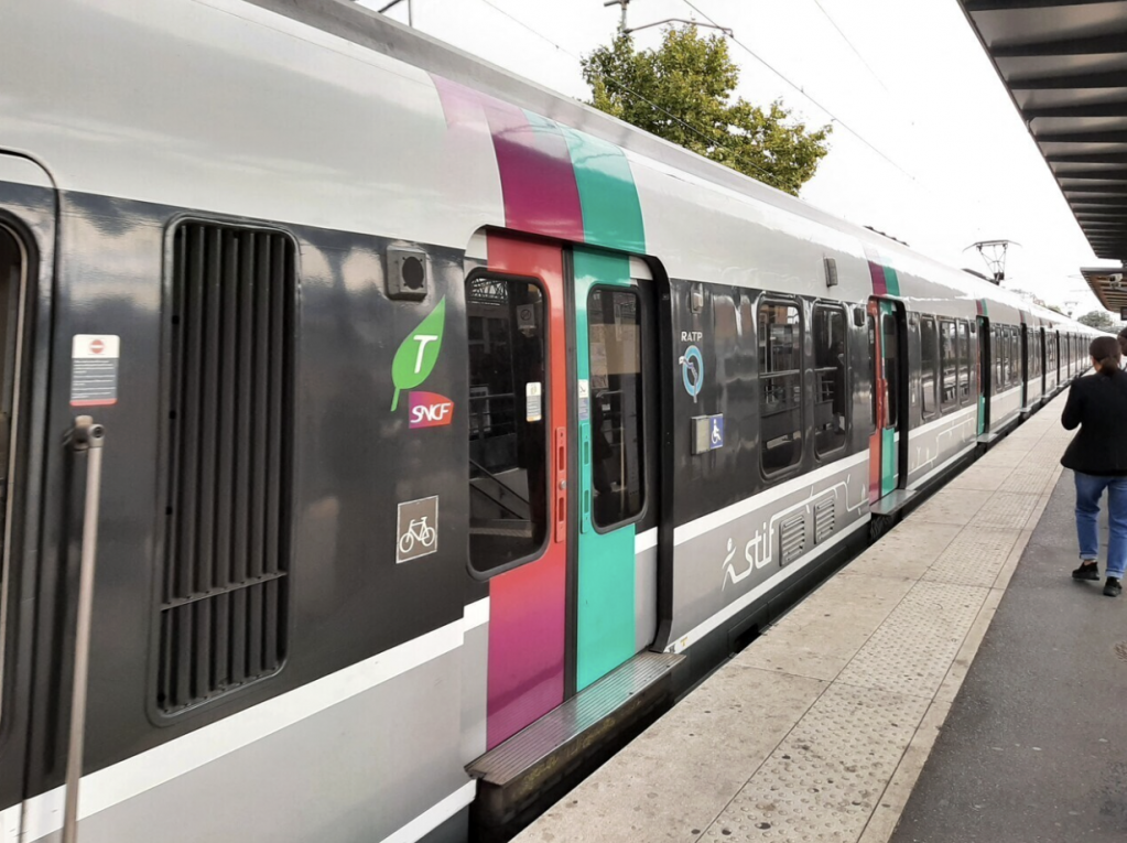 截屏2025-11-24 06.40.28.png