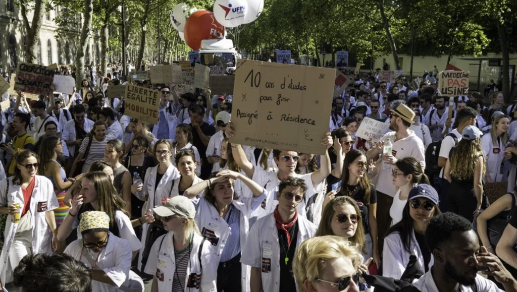 截屏2025-11-27 07.22.20.png