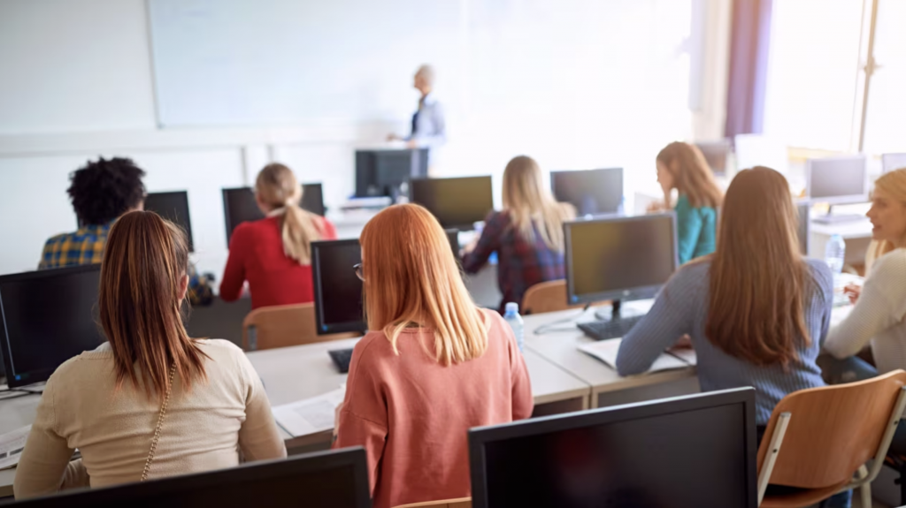 截屏2025-12-08 14.52.04.png