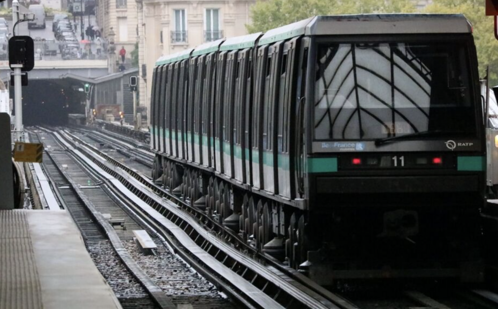 截屏2025-12-09 19.27.20.png