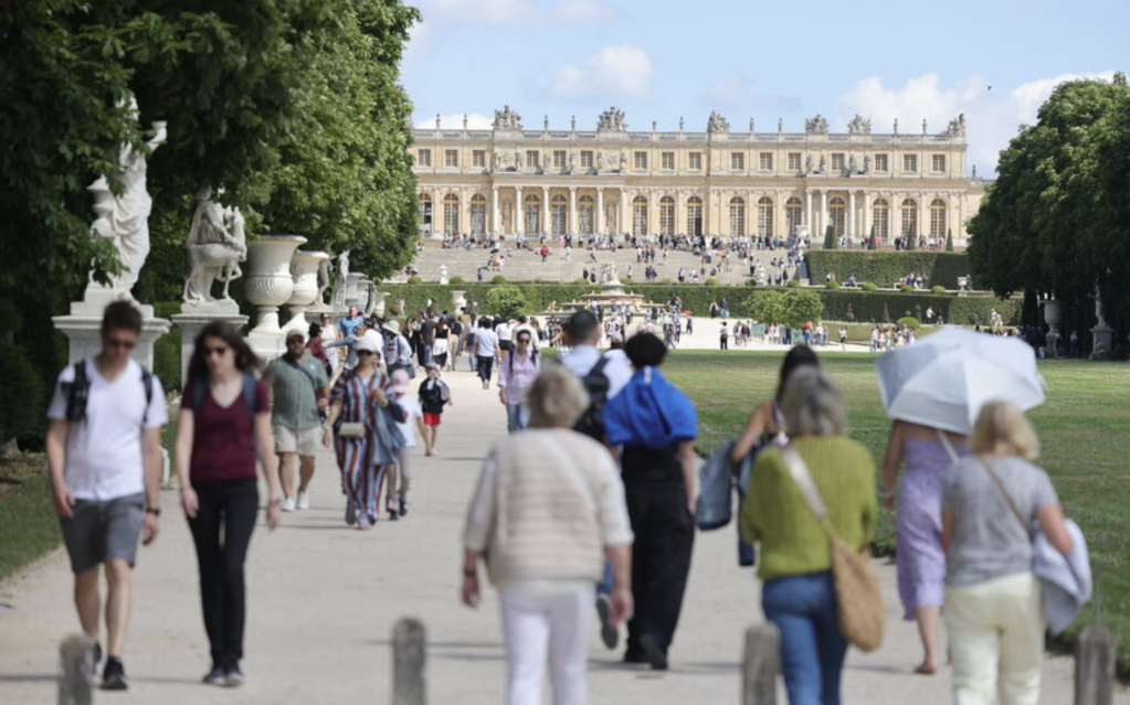 截屏2025-12-10 06.58.25.png