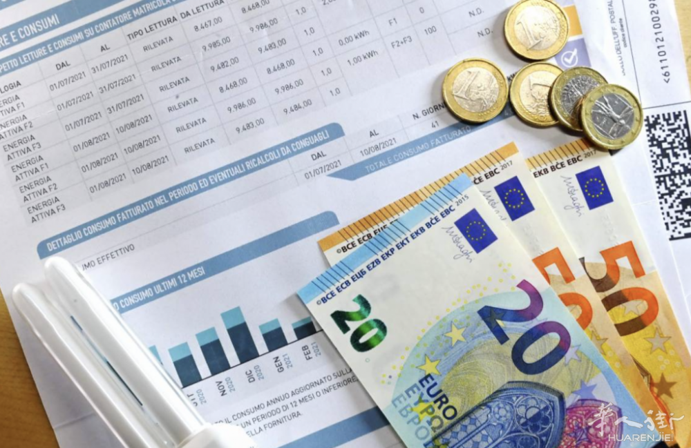 截屏2025-12-10 23.30.48.png