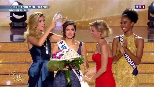 iris-mittenaere-de-miss-flandres-a-miss-univers-20170316-1422-536789-0@1x.jpeg