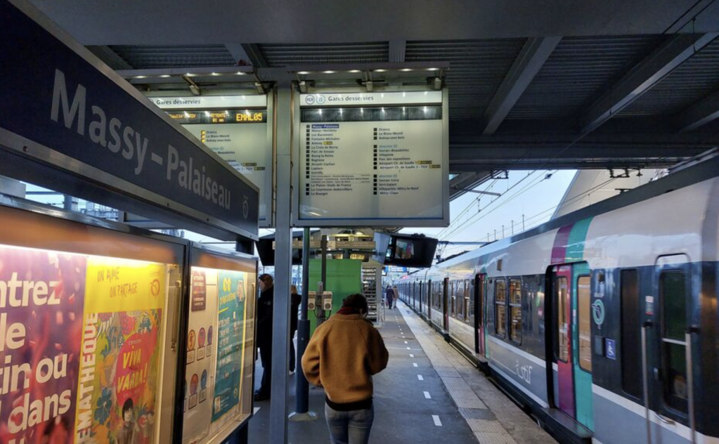 截屏2025-12-17 08.29.30.png