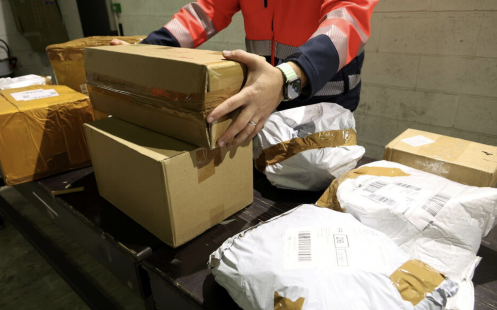 截屏2025-12-23 10.58.05.png