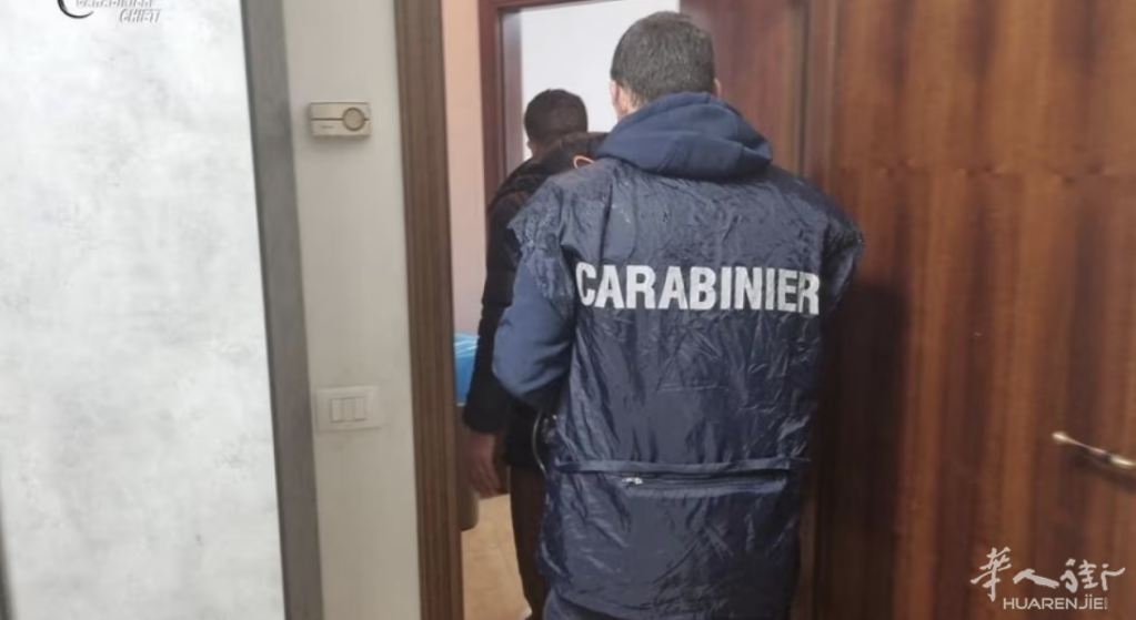 截屏2025-12-26 20.25.41.png