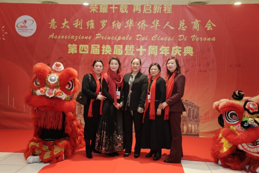 M30A8331.JPG M30A8331.JPG