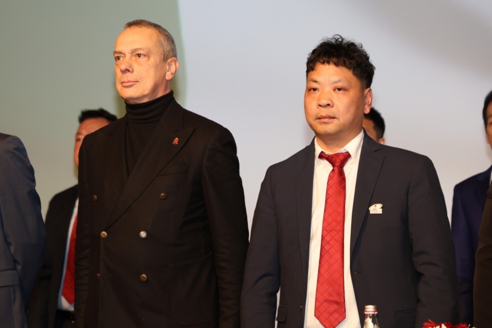 M30A9346.JPG M30A9346.JPG