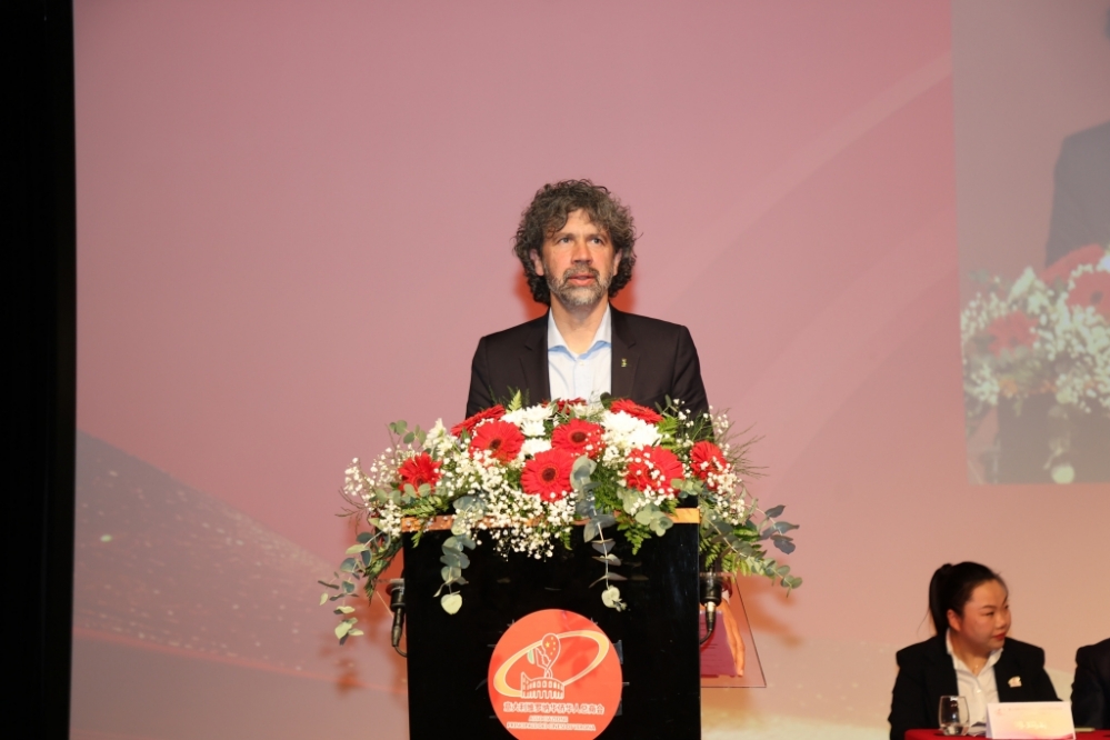 M30A9983.JPG M30A9983.JPG