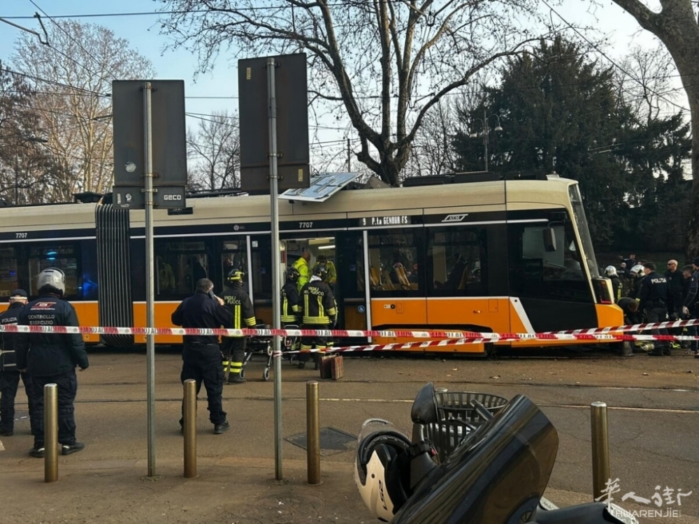 Tram deraglia a Milano (foto Mesa Paniagua_MilanoToday) - 8.jpeg
