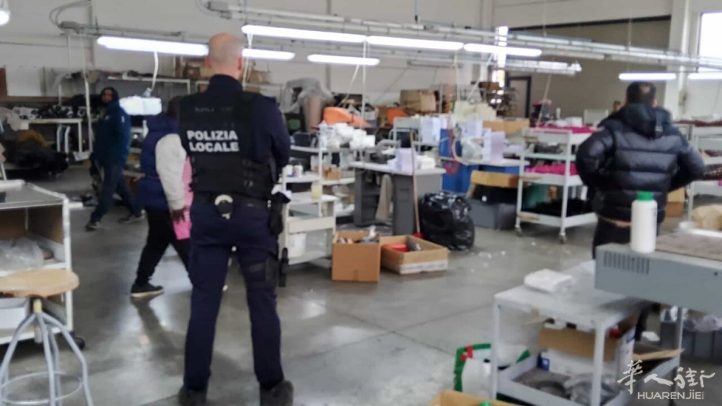 Il sopralluogo nel laboratorio di Santa Giustina in Colle.jpg