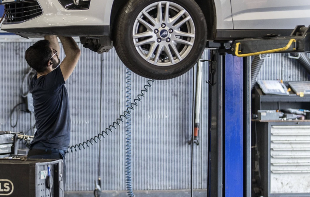 法国汽车维修费用四年上涨30%，电动车维修更贵