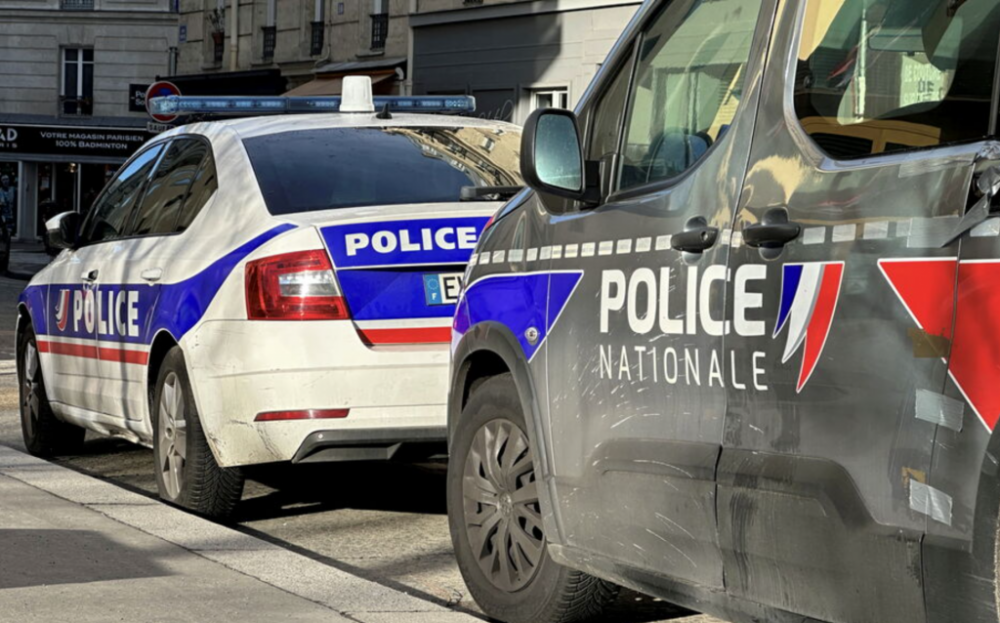 巴黎：一名肉铺老板在店门口被刺身亡