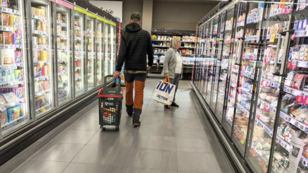 罐头、米、面……面对中东战争，法国人出现“预防性囤货” ...