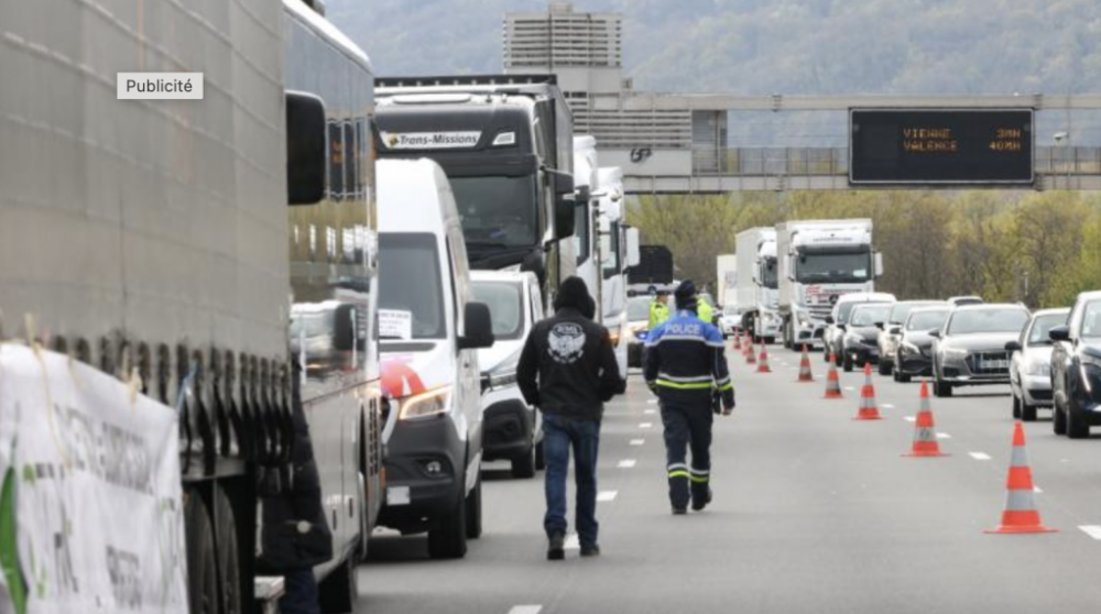 燃油价格上涨：卡车司机在A7高速抗议，要求国家提供援助