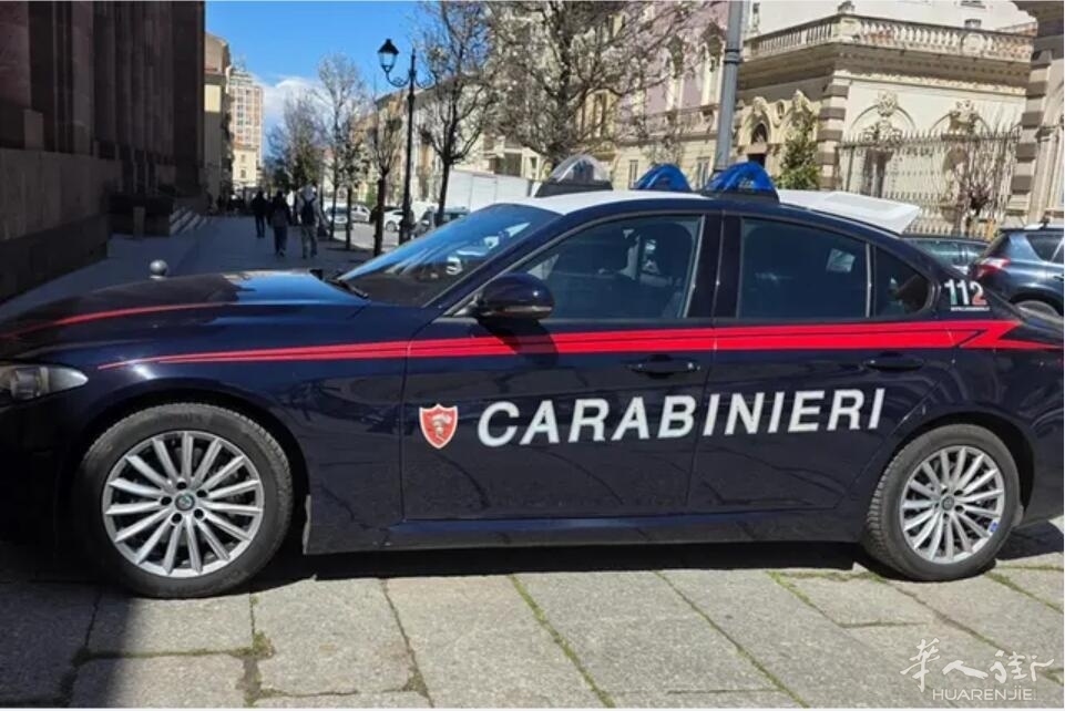 萨萨里一男子试图在华人商店行窃，遭店主制服