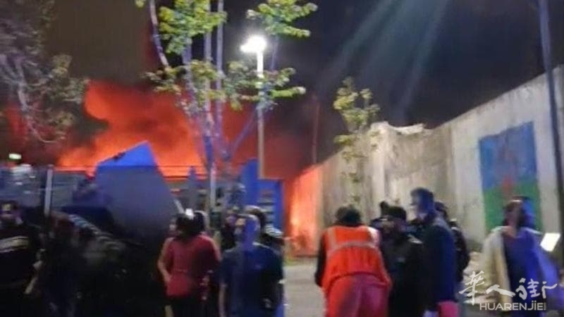 罗马吉普赛营地爆发暴力冲突：纵火焚屋、车辆冲撞，百人紧急疏散