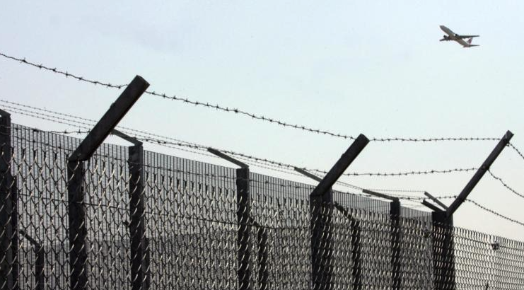 法国司法部：一年半内被驱逐出境的外籍囚犯人数增加70%